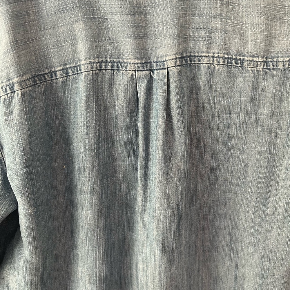 Banana Republic Blue Denim Button Down Shirt Classic Chambray | Women’s Small - Picture 7 of 10